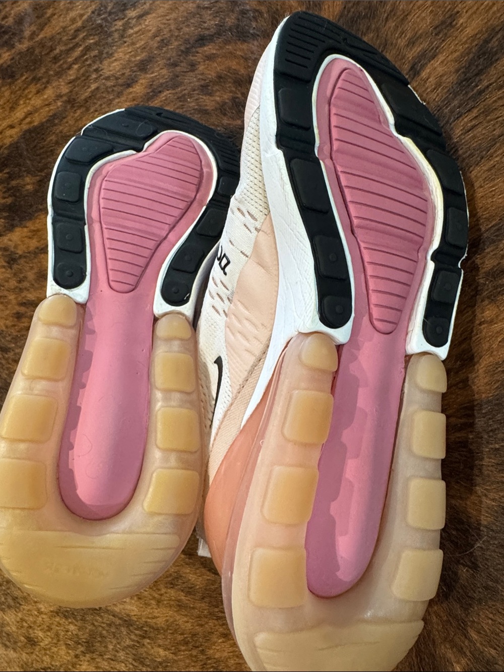 Nike Air 270 - Picture 5 of 8